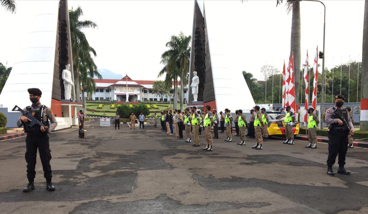 Apel  Persiapan Pengamanan Seminar Nasional Mewujudkan Kualitas Pilkada Serentak Tahun 2020 di Era New Normal